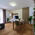 Garibaldi Oasis Retreat - Awesome Location In The Modern Milano